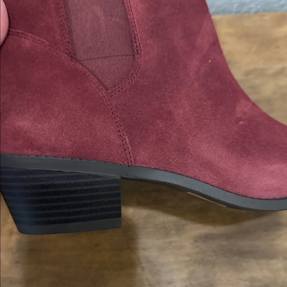 Women's Vionic Roseland Suede Ankle Boots size 9.5 New in Box - Picture 5 of 11